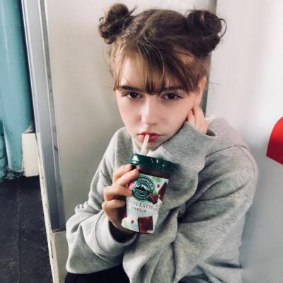 6686体育特邀作者执笔写余生