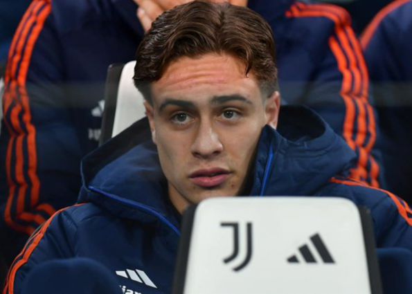 سكاي إيطاليا تتوقع تشكيلة يوفنتوس الأساسية أمام لاتسيو: يلديز لاعب احتياطي وكالولو يعود لقلب الدفاع