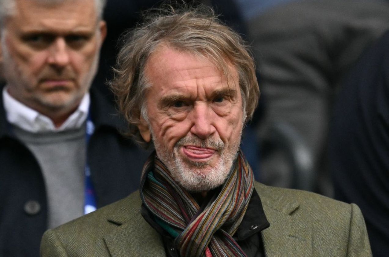 ميرور: لتجنب تكرار نفس الأخطاء، أوضح راتكليف أنه لن يقوم بإحضار ليفاندوفسكي