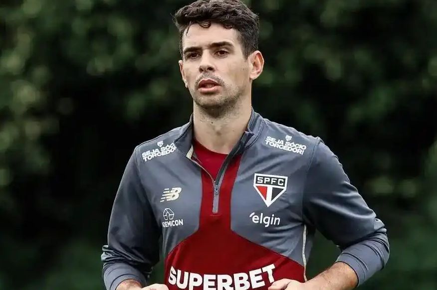 وسائل إعلام باكستانية: فيما يتعلق بخلل قلب أوسكار، أبدى فريق الميناء استعداده لتقديم المساعدة