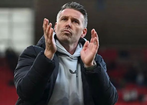 إدواردز: لم أفكر أبدًا في ترك ميدلسبره وكان الانضمام إلى ولفرهامبتون هو القرار الأصعب في مسيرتي