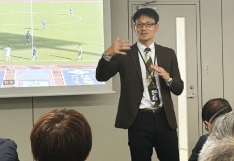 اعترفت لجنة الحكام بالاتحاد الياباني لكرة القدم بأن الحكم أخطأ في احتساب هدف في مباراة مارينرز 4-0 أوراوا.