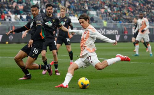 البندقية ضد روما