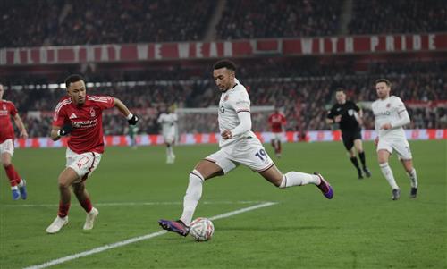 نوتنجهام فورست vs لوتون تاون