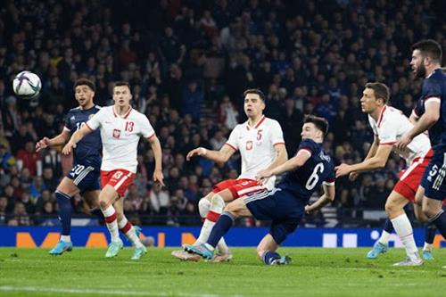 بالان ضد اسكتلندا