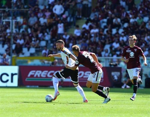 تورينو vs ليتشي