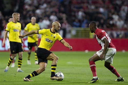 النتيجة التاريخية لأيك أثينا vs رويال أنتويرب