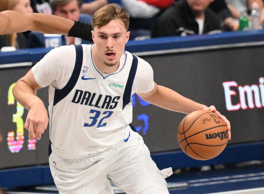 خسر فلاج 8 مباريات فقط في المدرسة الثانوية والكلية مجتمعة، وخسر 9 في 12 مباراة بعد انضمامه إلى مافريكس.