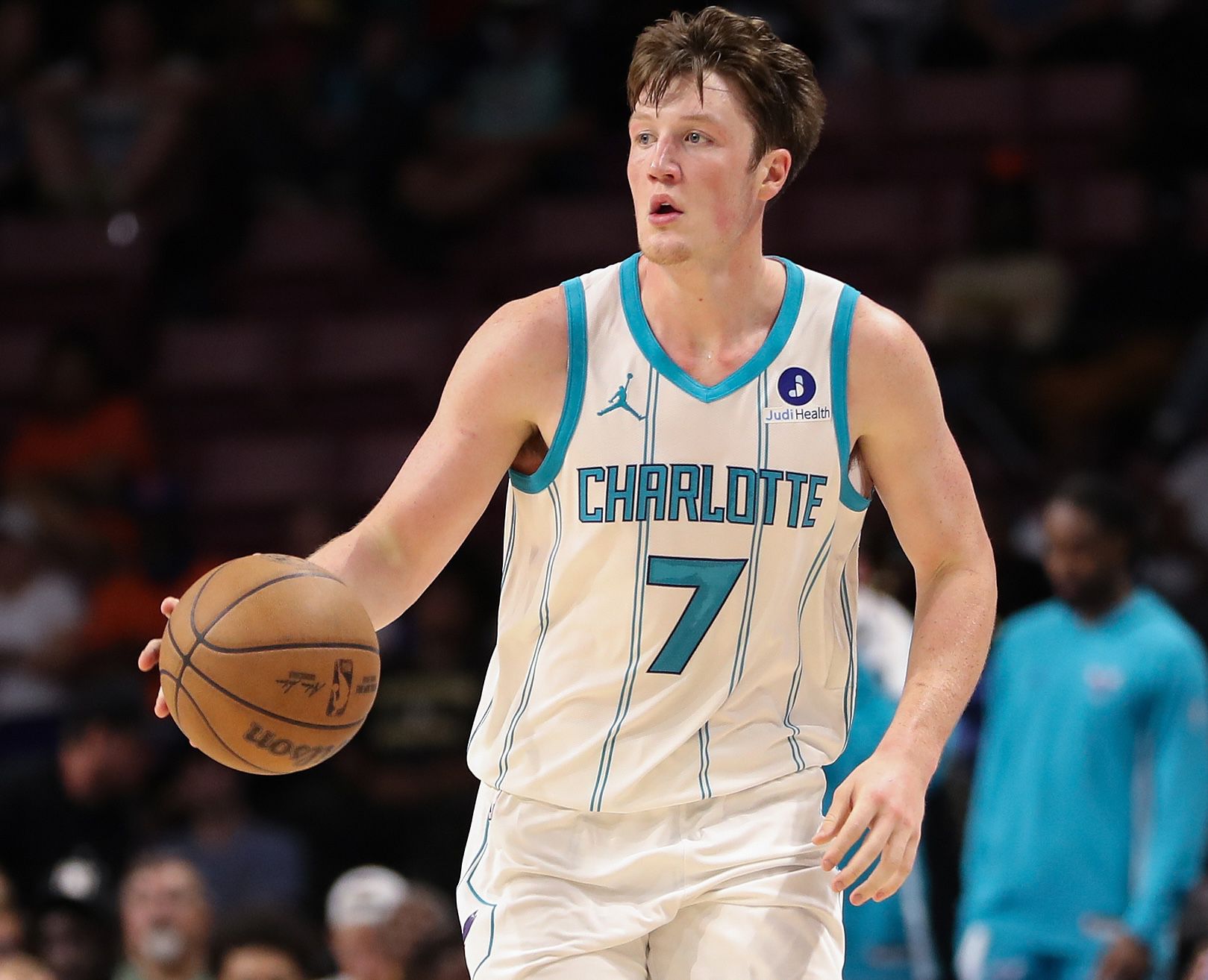 ما أجمل العين! يعد اللاعبون الثلاثة الجدد الذين اختارهم هورنتس هذا العام من بين الأفضل في الدوري في العديد من الإحصائيات