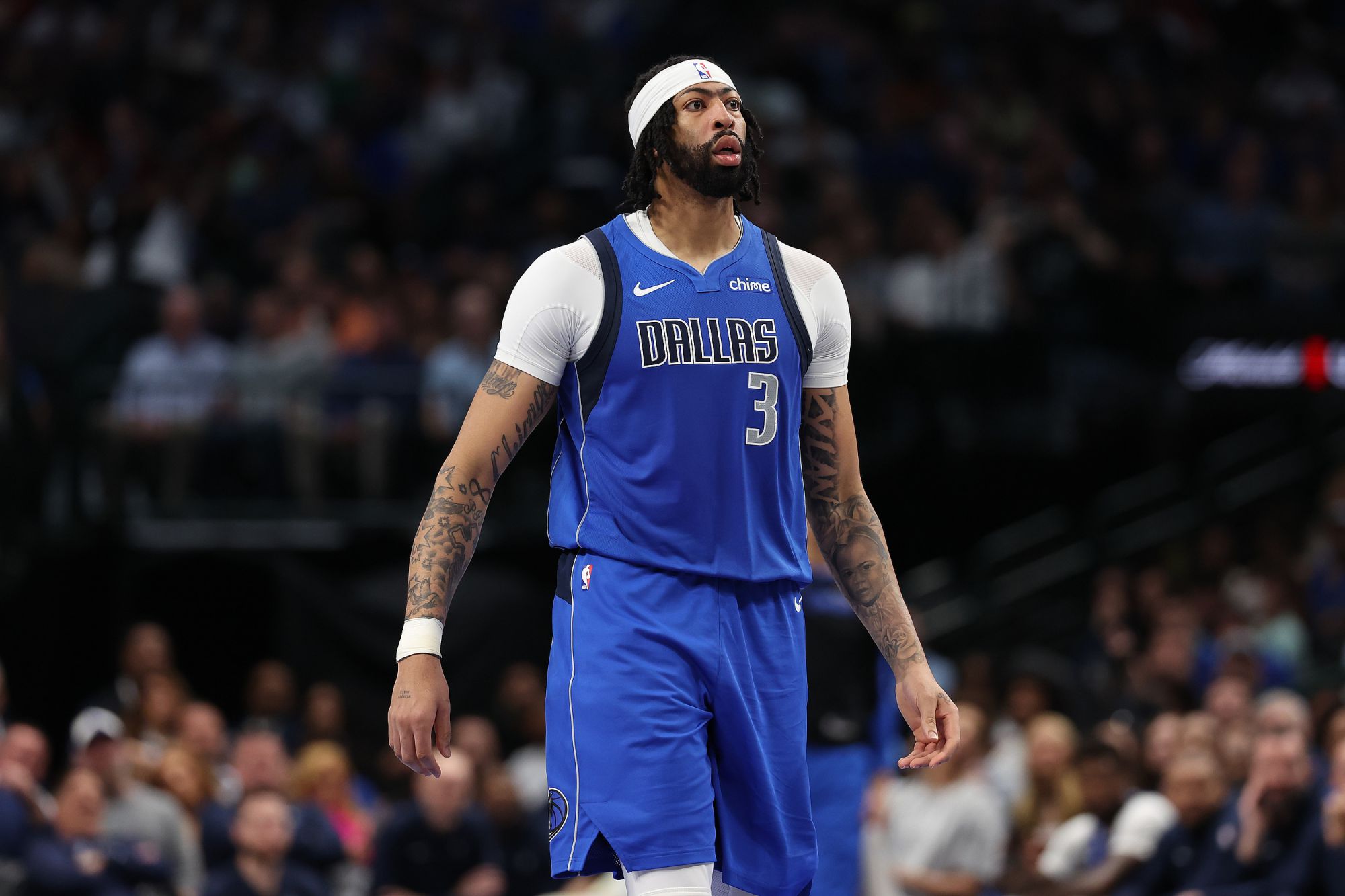 ميجي: تهتم العديد من الفرق بالمقايضة بالحواجب الكثيفة، لكنهم جميعًا يعتقدون أن الأخير يجب أن يفقد الوزن أولاً